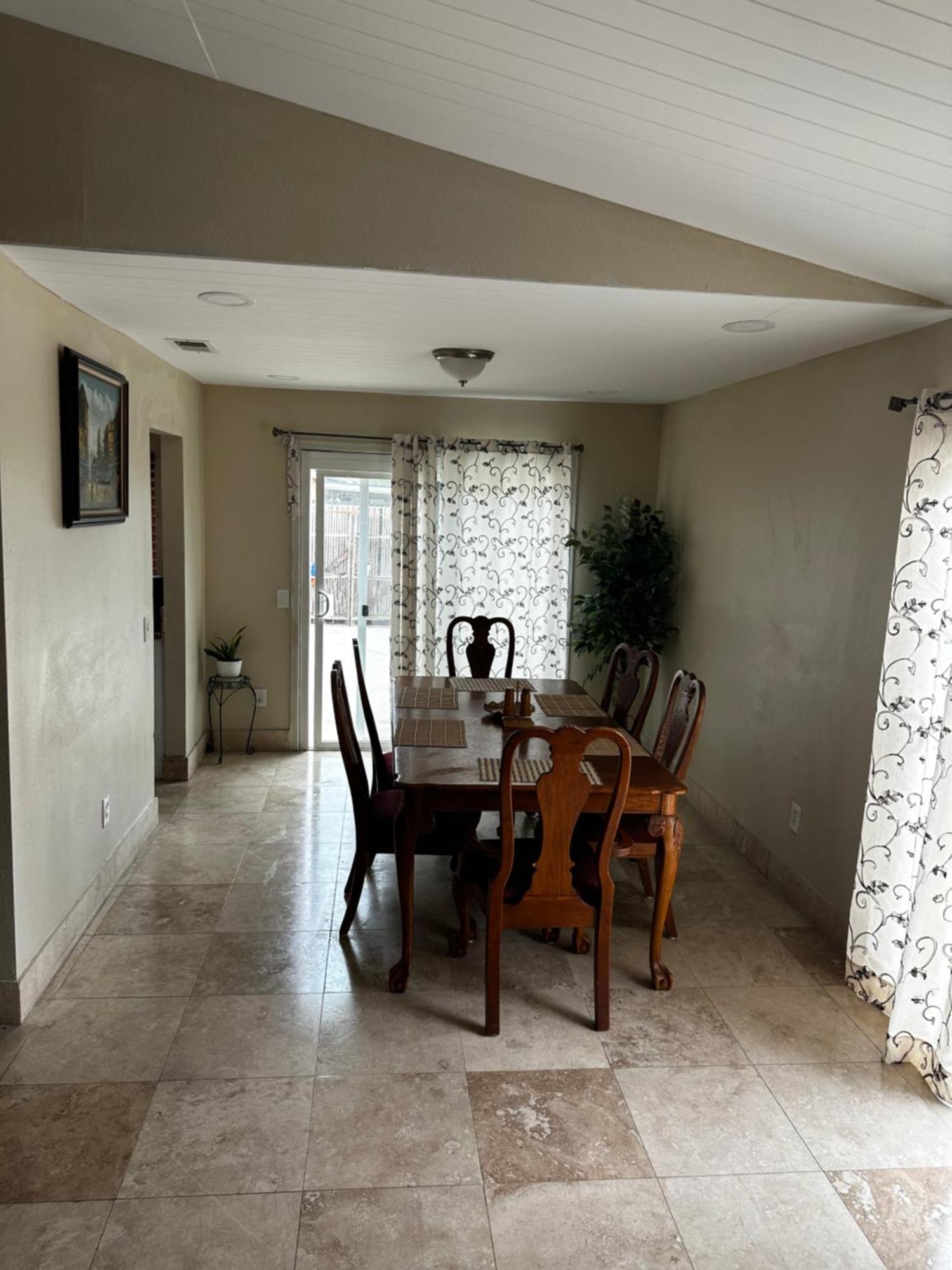 Homestay Private 3 *